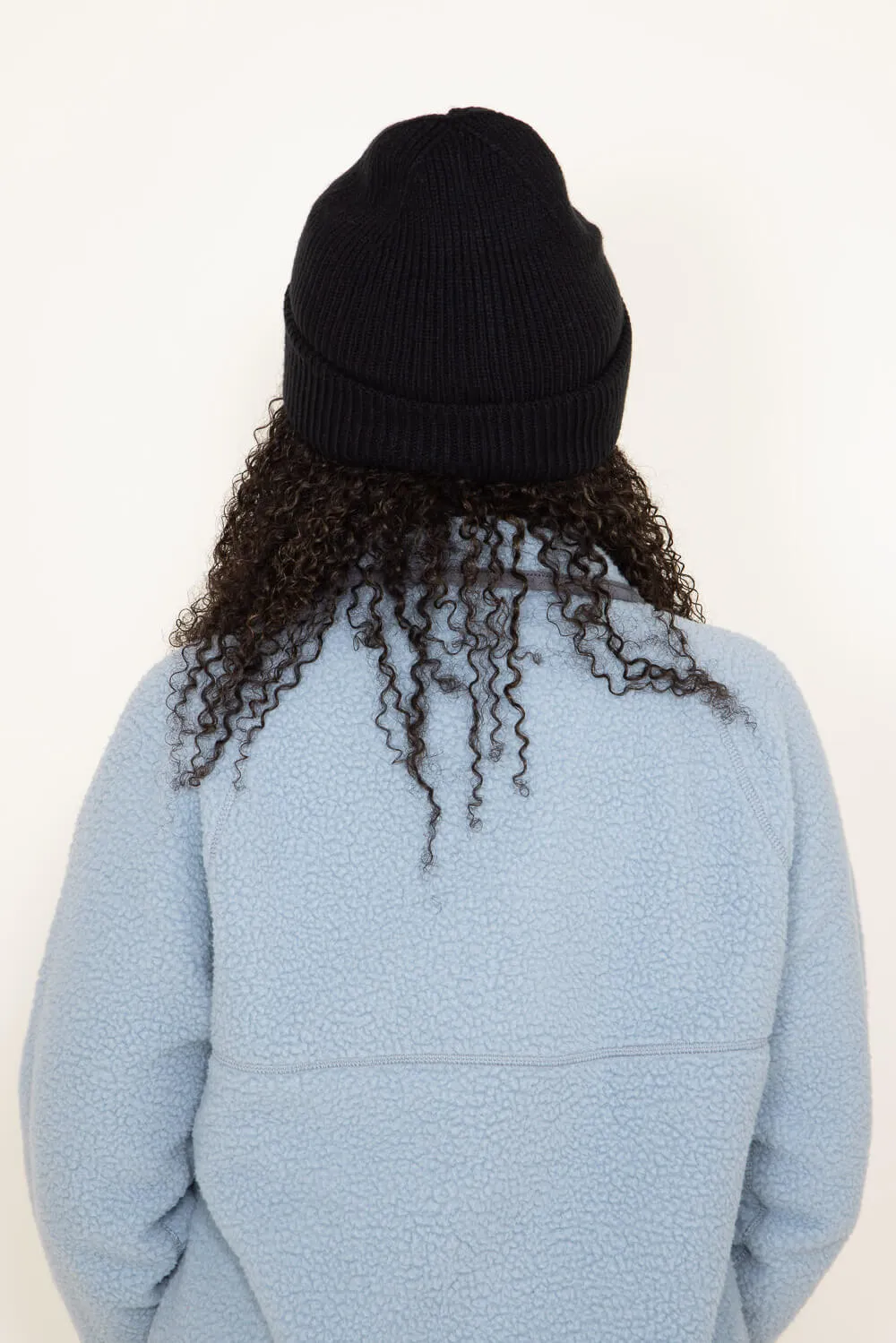 Carhartt Ribbed Knit Beanie for Women in Black | 105560-N04