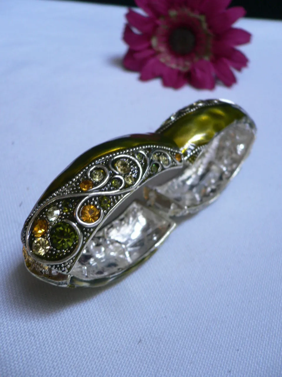 Green Antique Silver Metal Elastic Bracelet Old Olive Green Leave Rhinestone Trendy