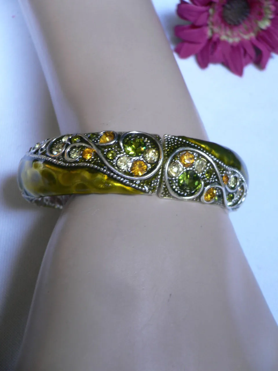 Green Antique Silver Metal Elastic Bracelet Old Olive Green Leave Rhinestone Trendy