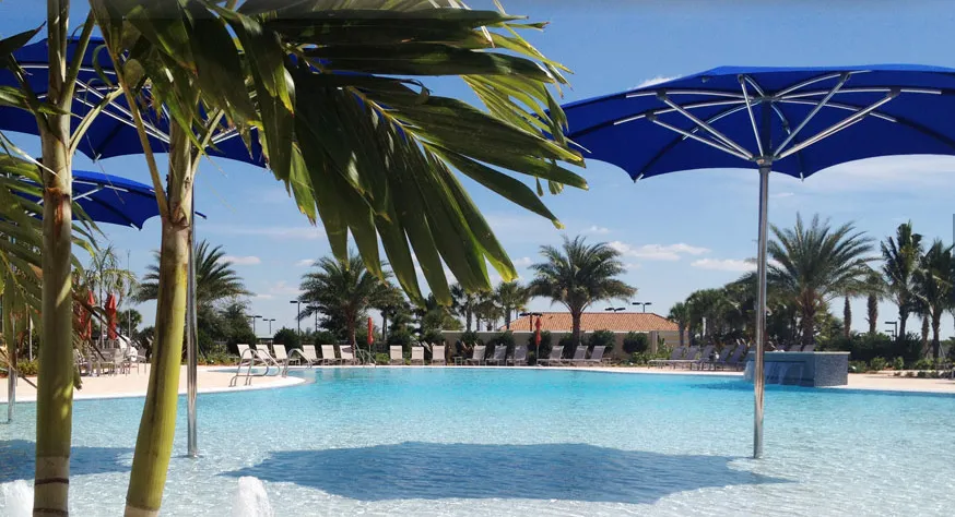 Ocean Master MAX Crescent Umbrella - TUUCI