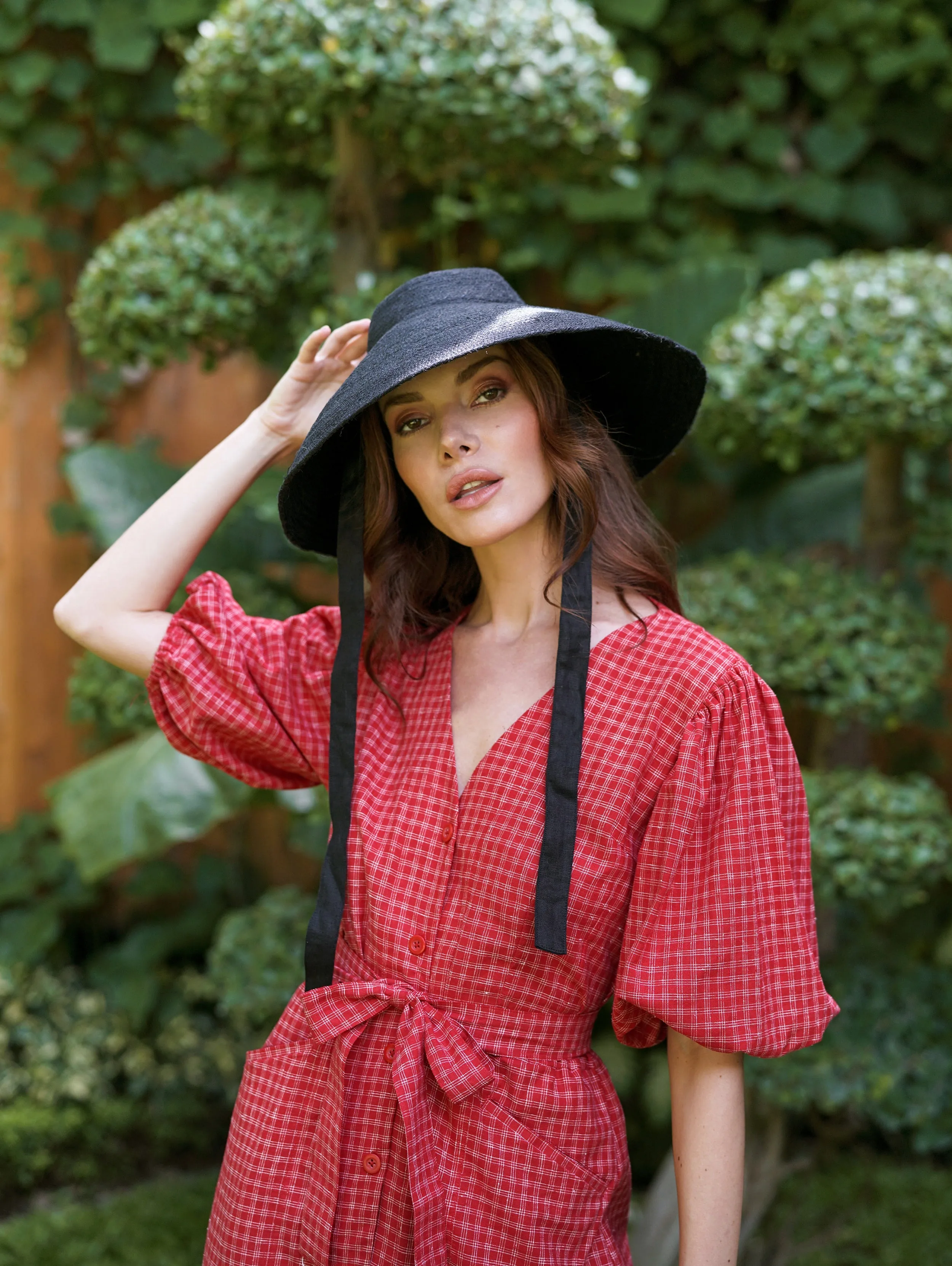 Reign Jute Hat, in Black