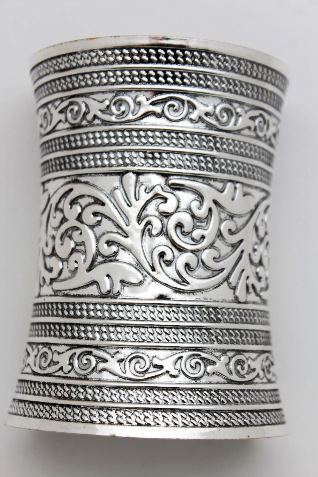 Shiny Silver Long Wide Metal Cuff Bracelet Wrist Moroccan Leaves Style