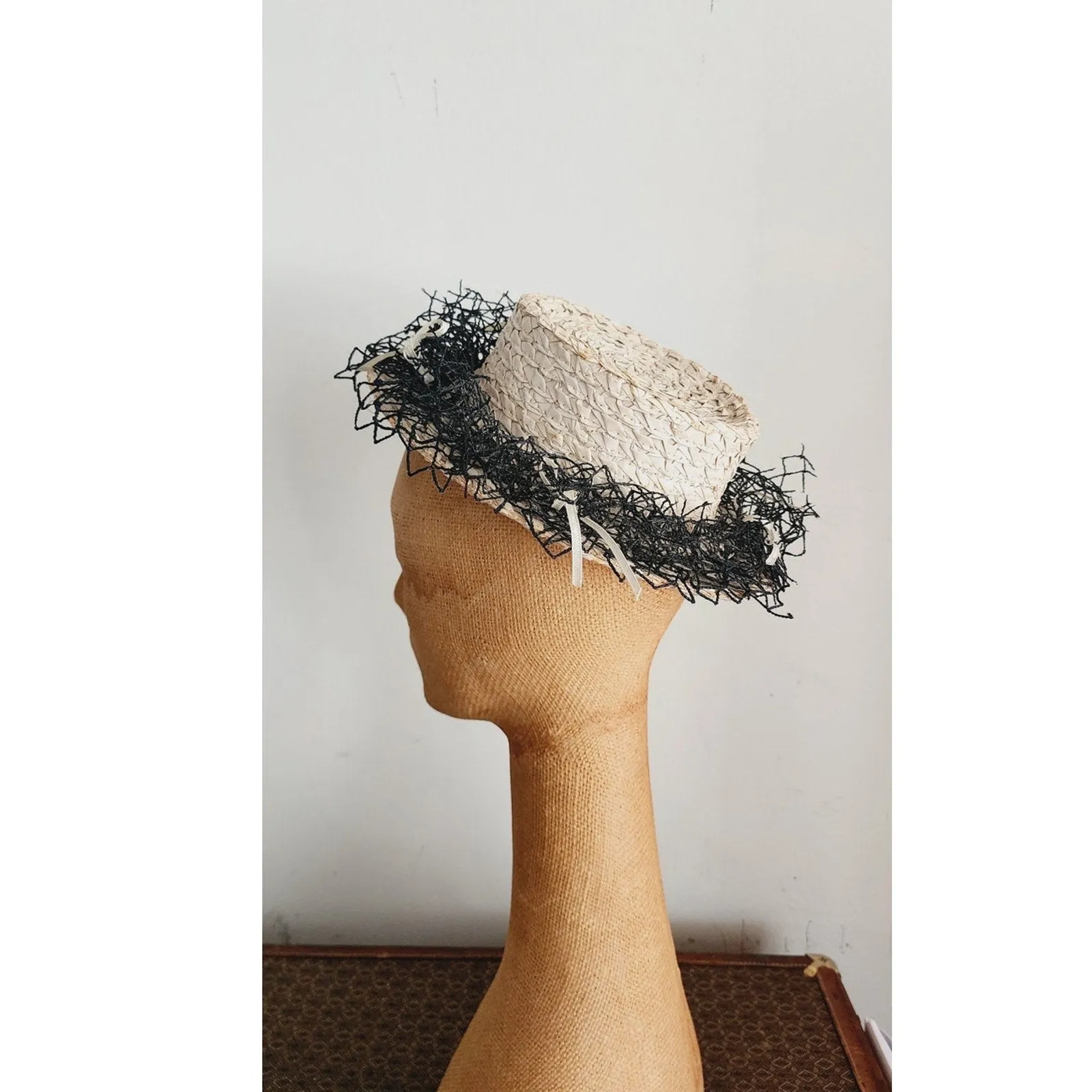 Vintage 30s Beige Straw Hat Black Netting New York Creation