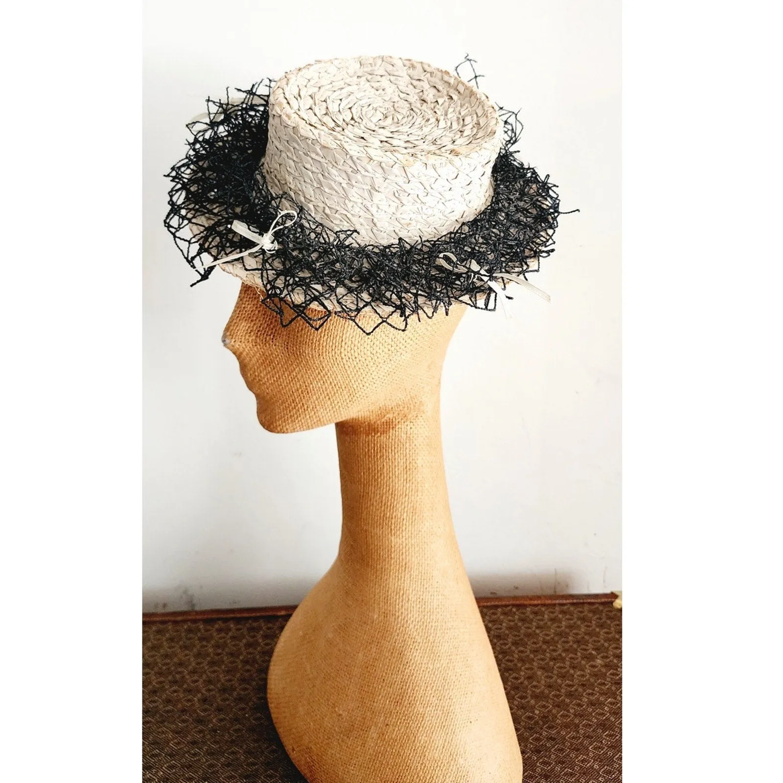 Vintage 30s Beige Straw Hat Black Netting New York Creation
