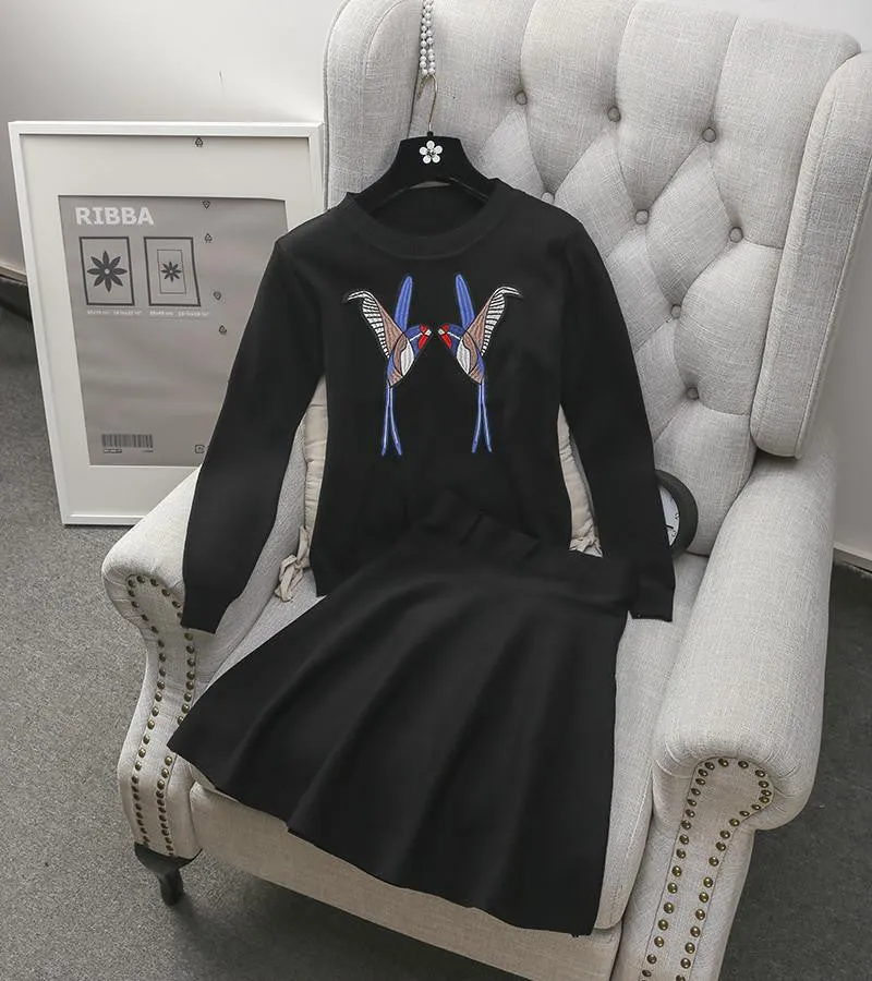 Women's Sequined Embroider Bird Sweater Top   A-line Skirt 2pcs Sets Ladies Vogue Knit Suits Red Black Blue