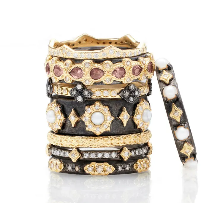 YELLOW GOLD POINTED STACK RING
