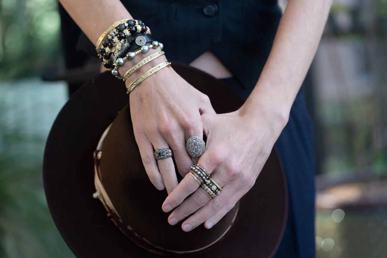 YELLOW GOLD POINTED STACK RING